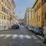 Amedeo Apartment